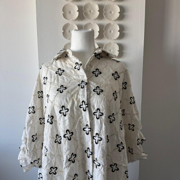 Italian Linen-Blend Beach Cover-Up Top | Made in Italy - Picture 6 of 9